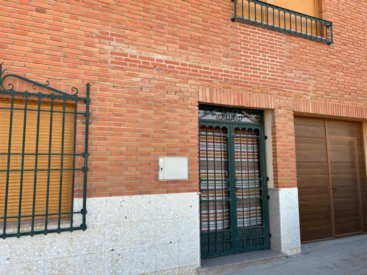 Vista exterior de Piso en venta en Turleque con Trastero y Amueblado