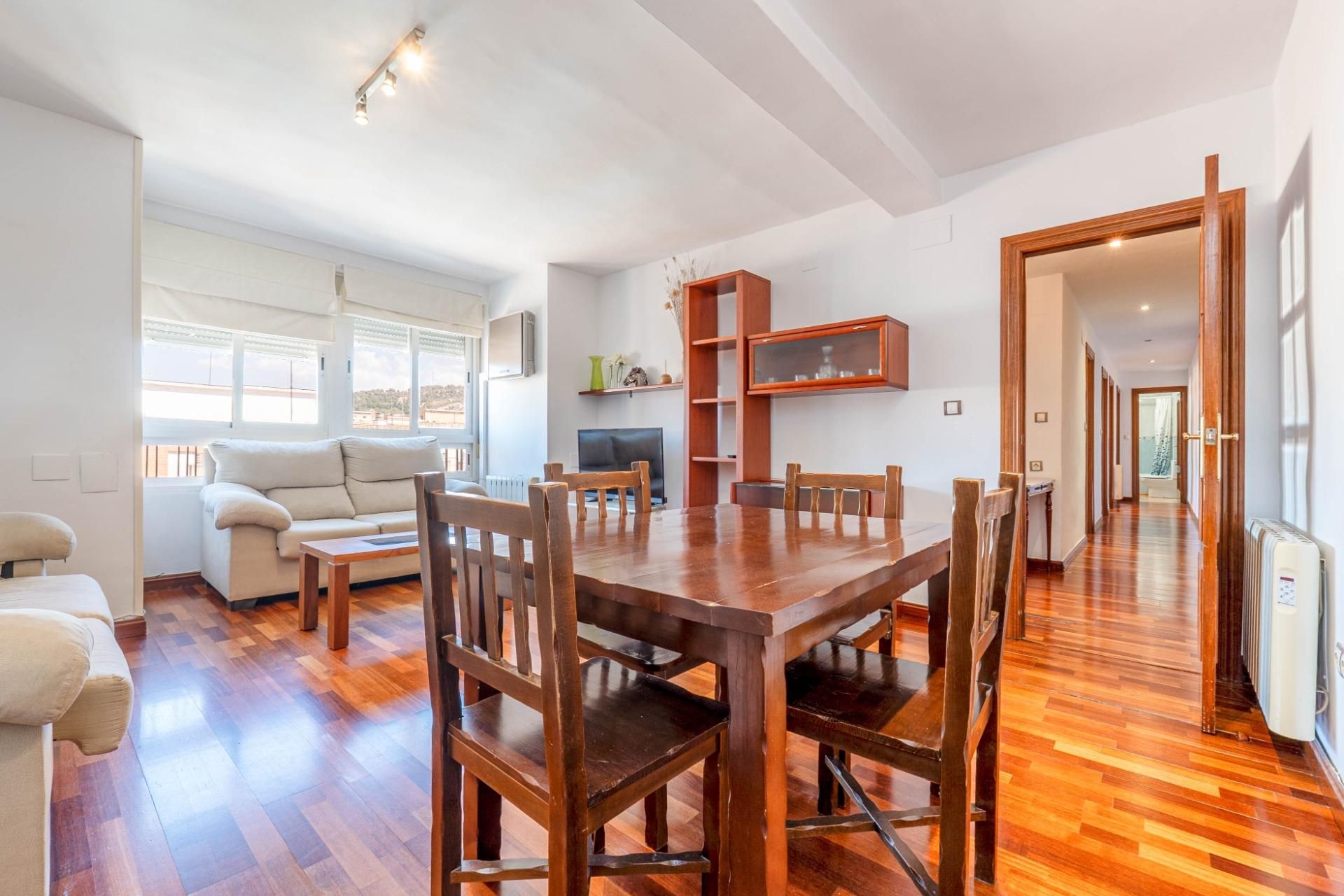 Dining room of Flat for sale in  Granada Capital  with Air Conditioner and Heating