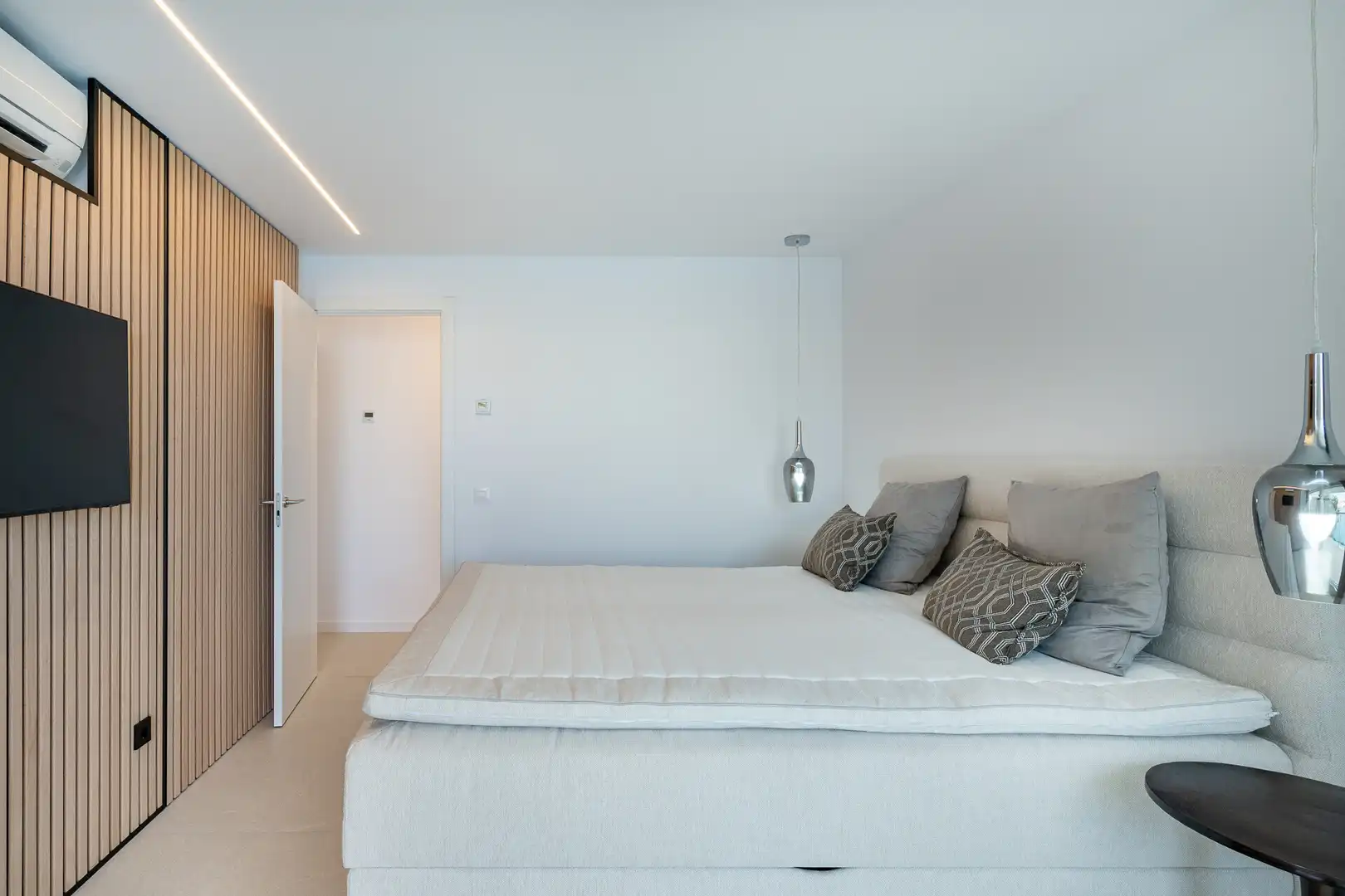 Bedroom of Attic for sale in Calvià  with Air Conditioner, Heating and Terrace