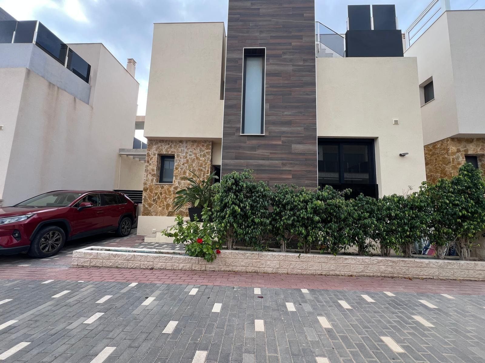 Exterior view of House or chalet for sale in Orihuela  with Heating, Terrace and Swimming Pool