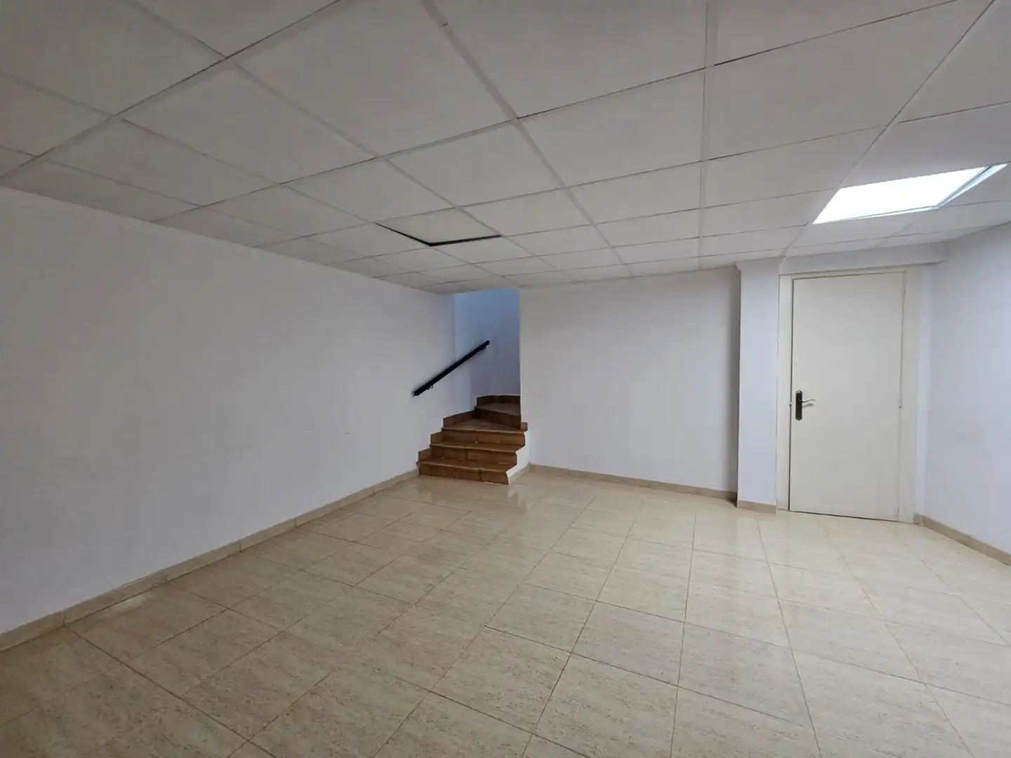 Local comercial en venta en juan carlos I, imagen 7