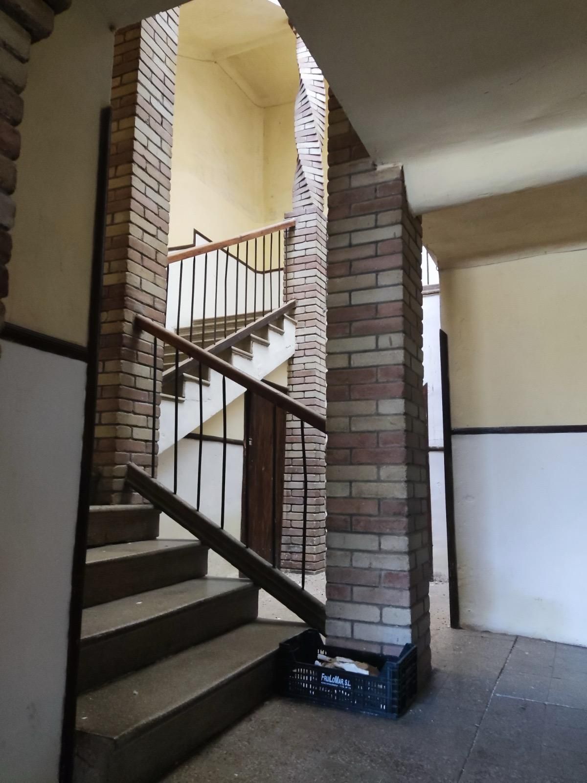 Building for sale in Molina de Aragón