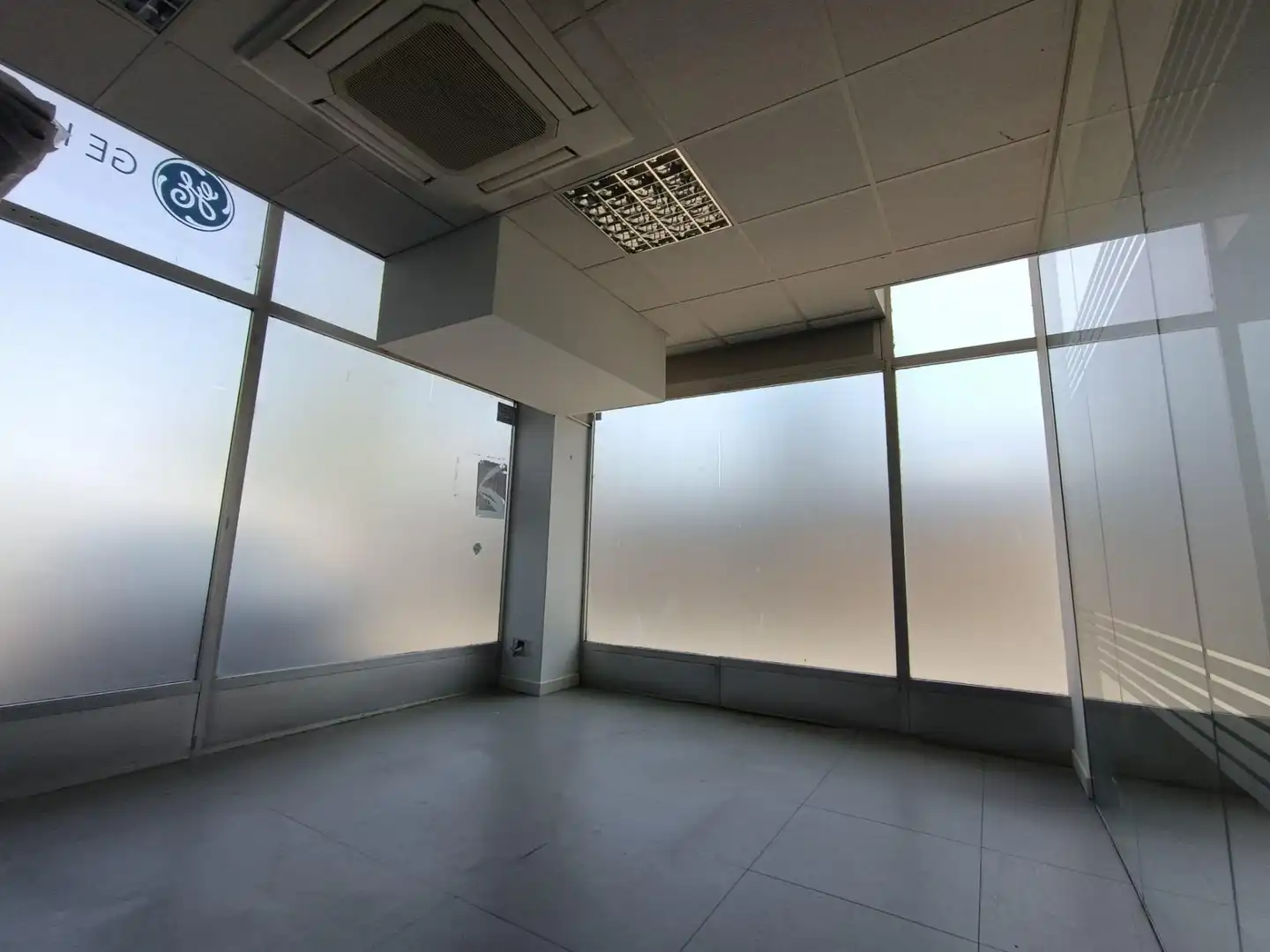Locale commerciale in affitto a Cruces, imagen 4