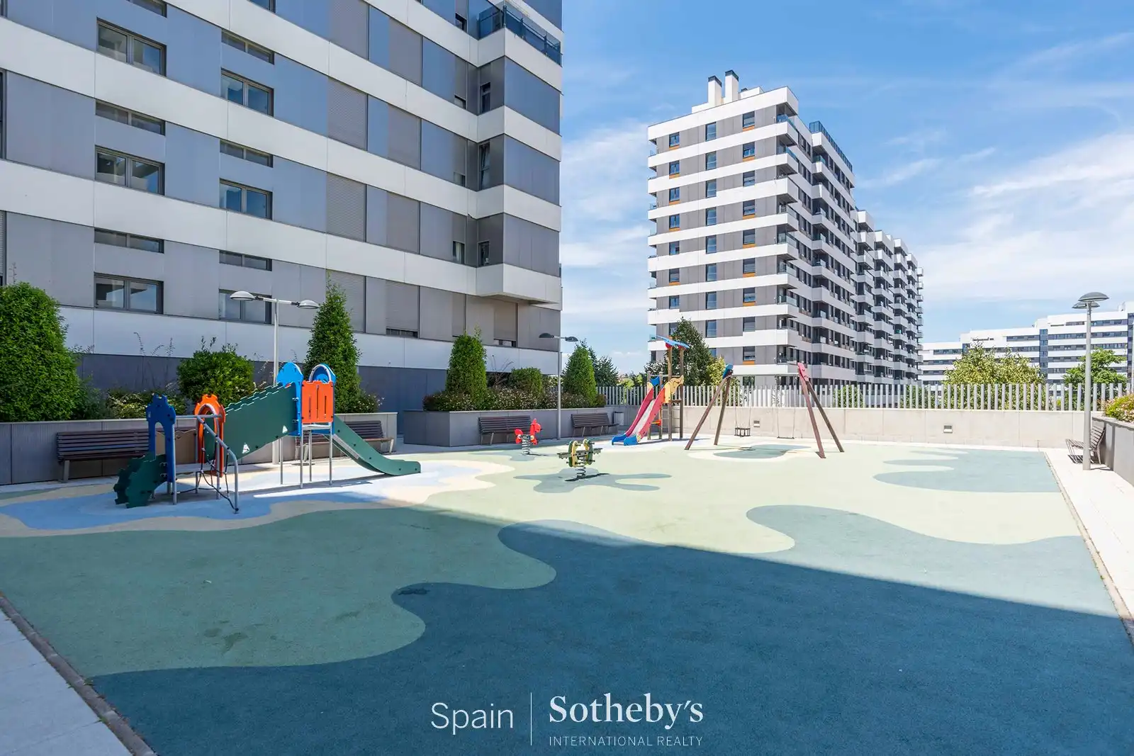 Vista exterior de Apartamento en venta en Madrid con Aire acondicionado, Calefacción y Terraza
