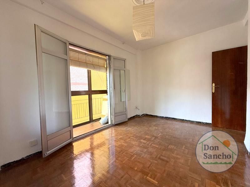 Bedroom of Flat for sale in Valladolid Capital  with Heating