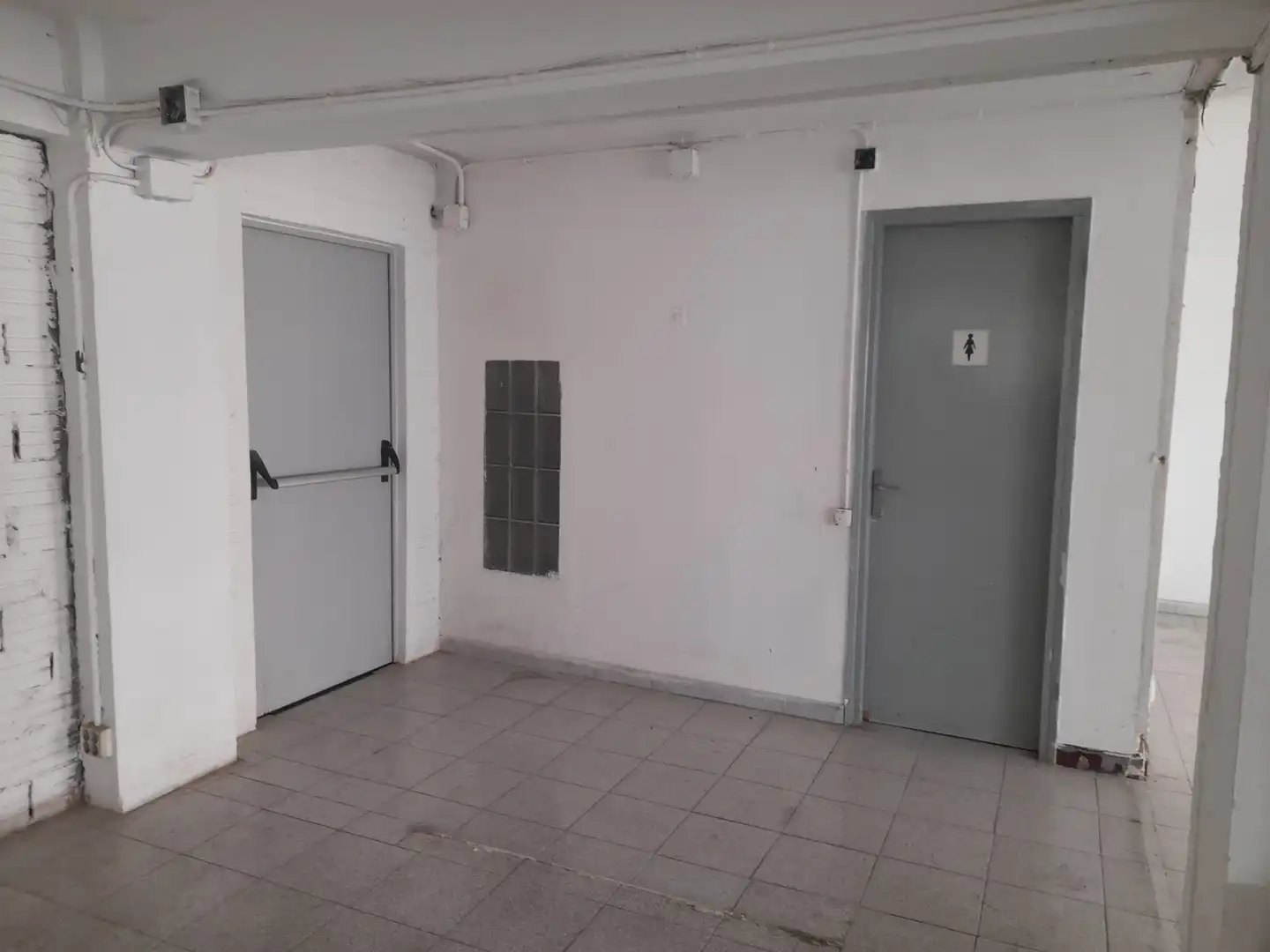 Gewerbefläche zum Verkauf in Carrer Miquel Romeu, imagen 8