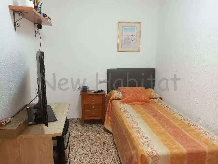 Dormitori de Casa adosada en venda en Castellón de la Plana / Castelló de la Plana amb Aire condicionat i Terrassa
