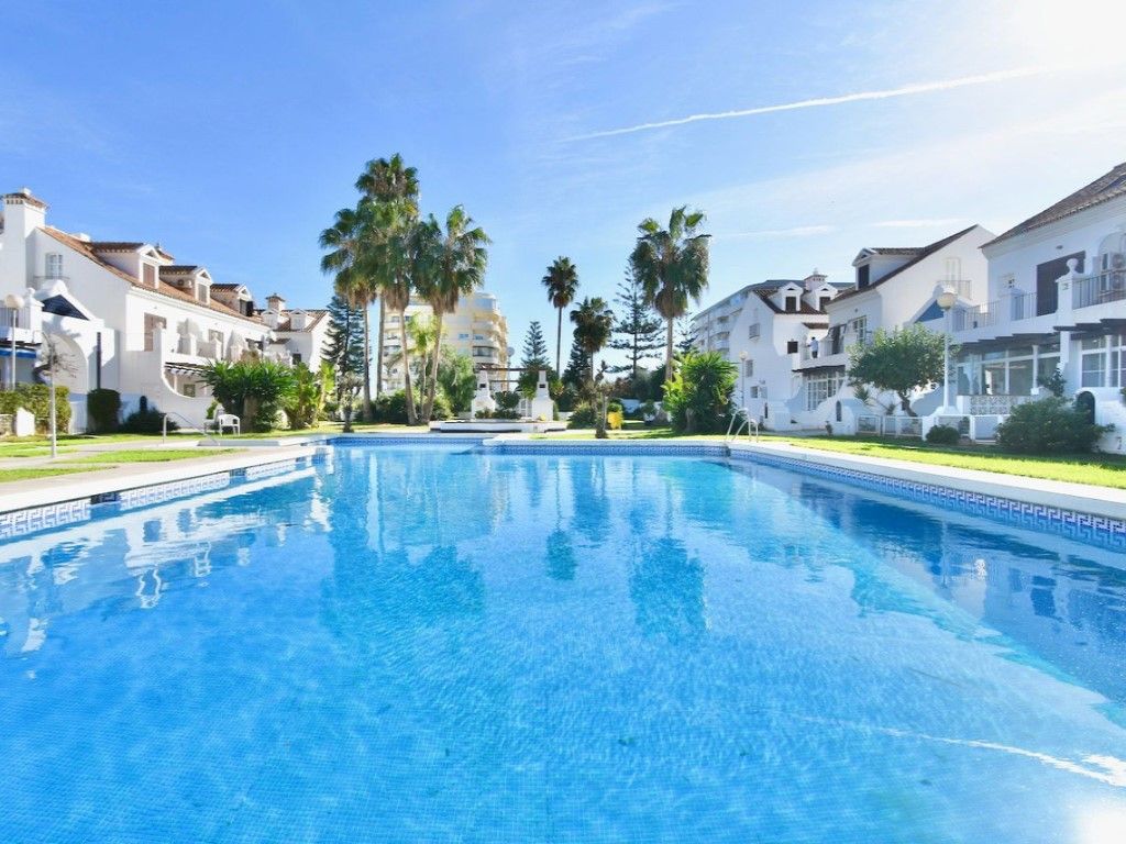 Flat for sale in Castillo Sohail - Myramar, Fuengirola