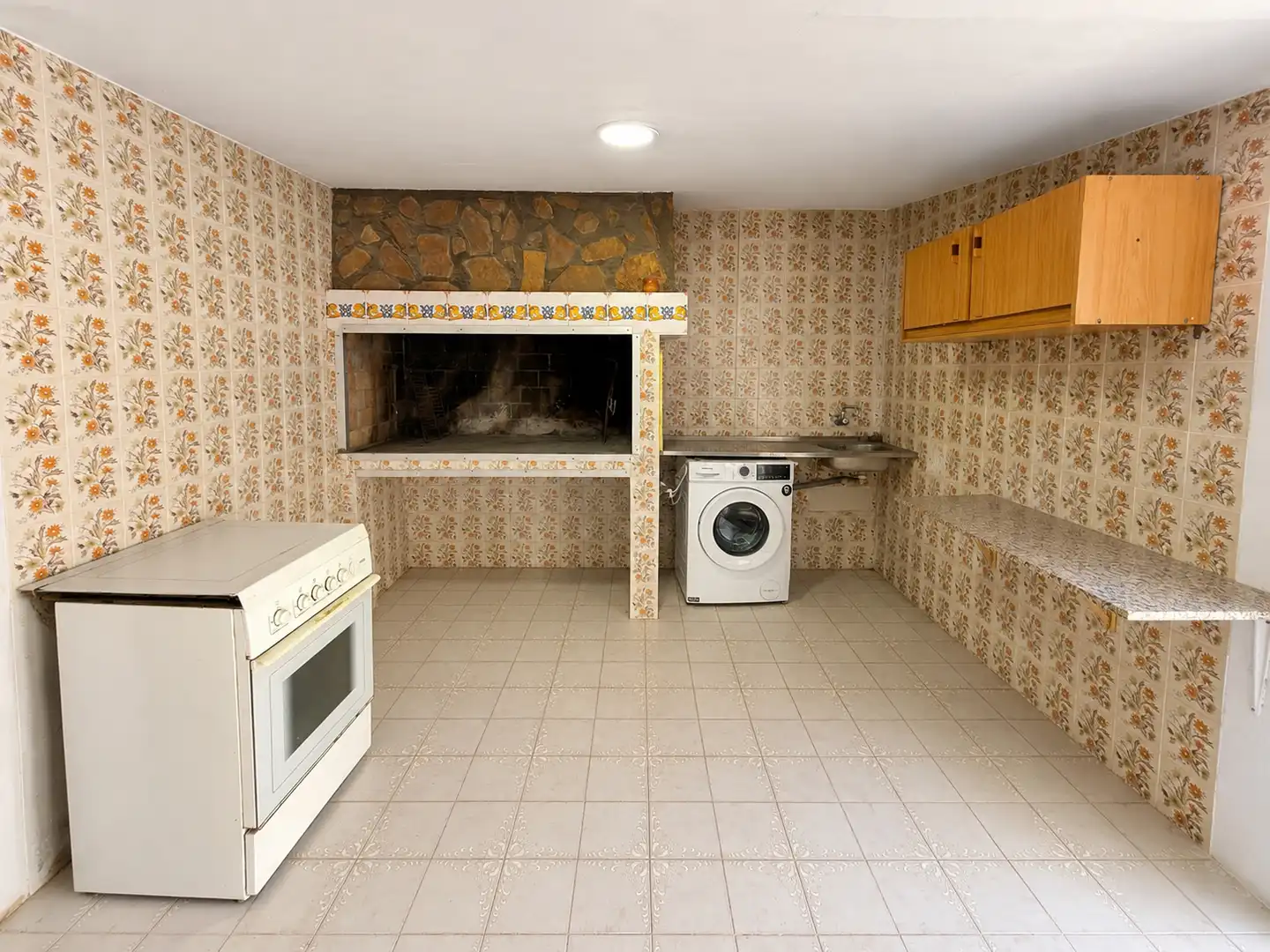 Cuina de Casa o xalet en venda en Chiva amb Aire condicionat, Jardí privat i Terrassa