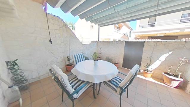 Casa adosada en Venta en Perales del Río