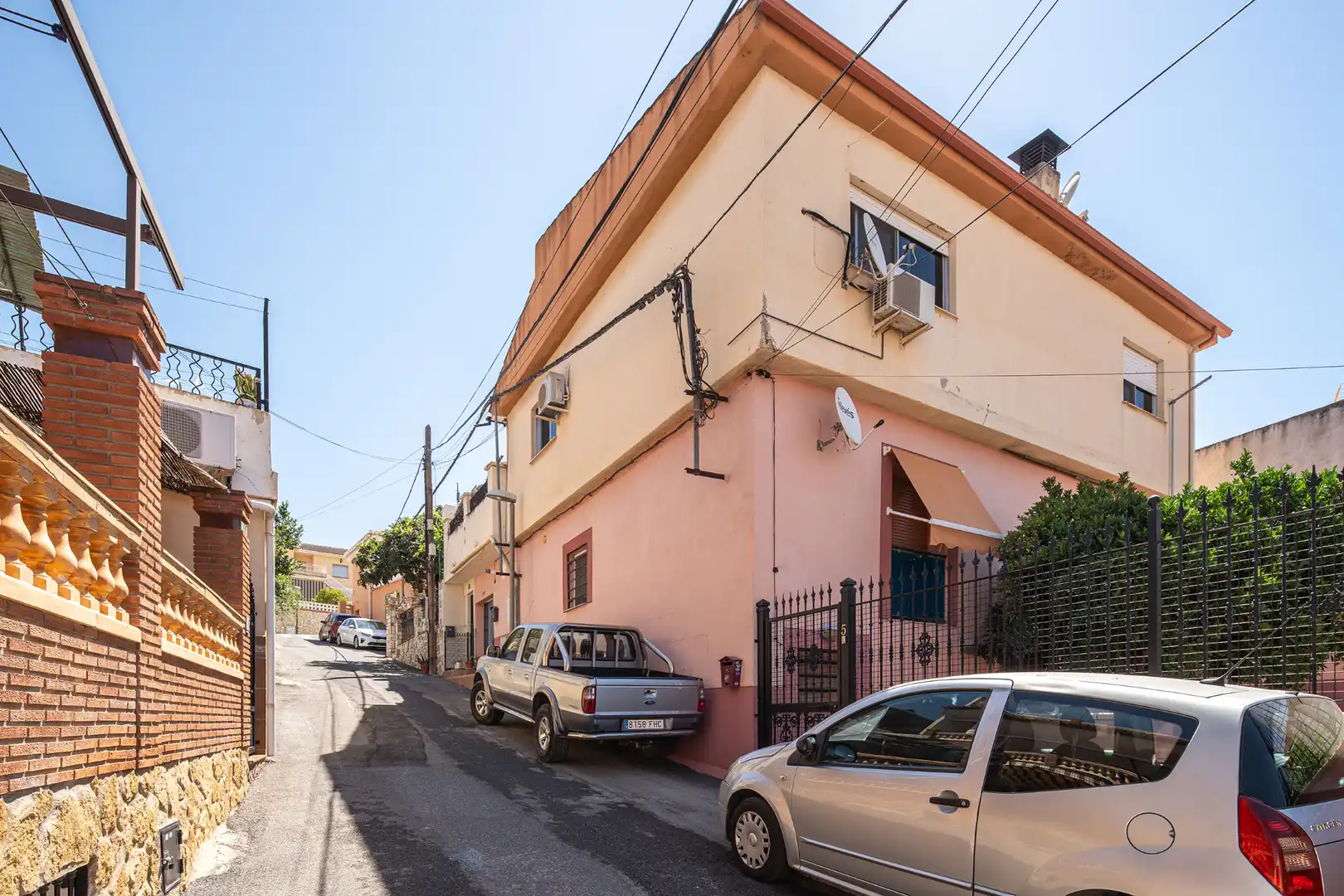 Vista exterior de Ático en venta en Huétor Vega con Aire acondicionado y Calefacción
