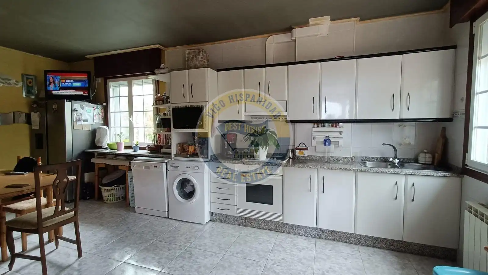 Cocina de Casa o chalet en venta en Vigo  con Calefacción, Jardín privado y Terraza