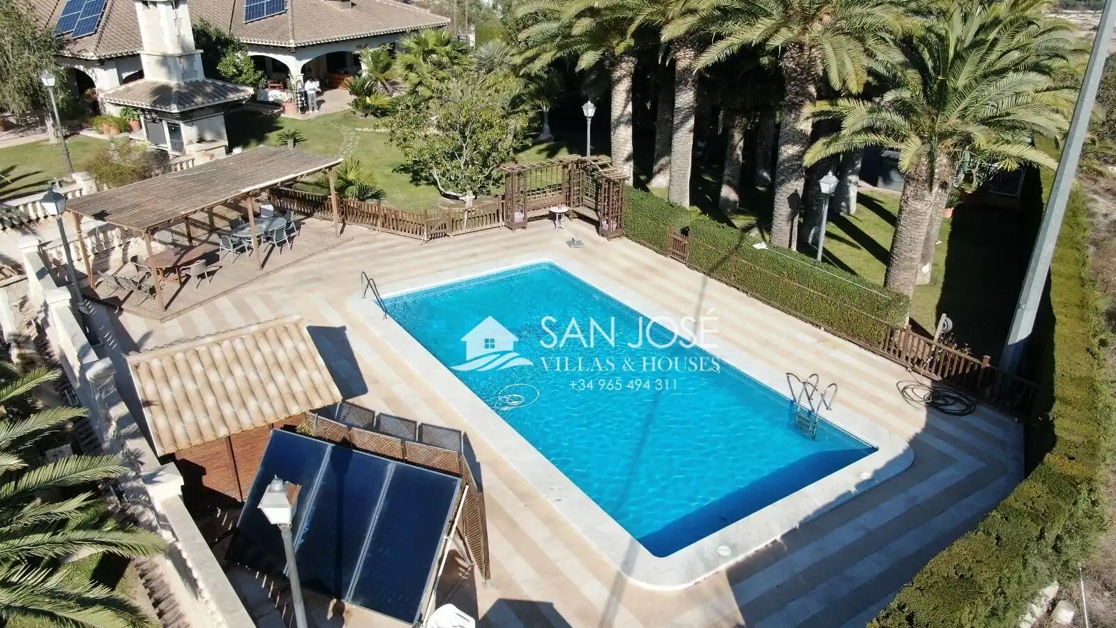 Piscina de Casa o chalet en venta en Novelda con Aire acondicionado, Calefacción y Jardín privado