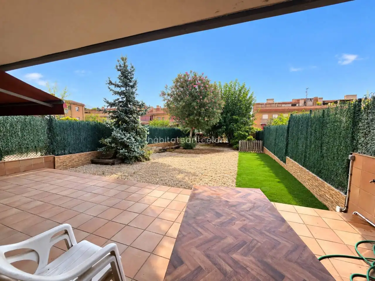 Appartamento con giardino in vendita a Calle Josep Tarradellas