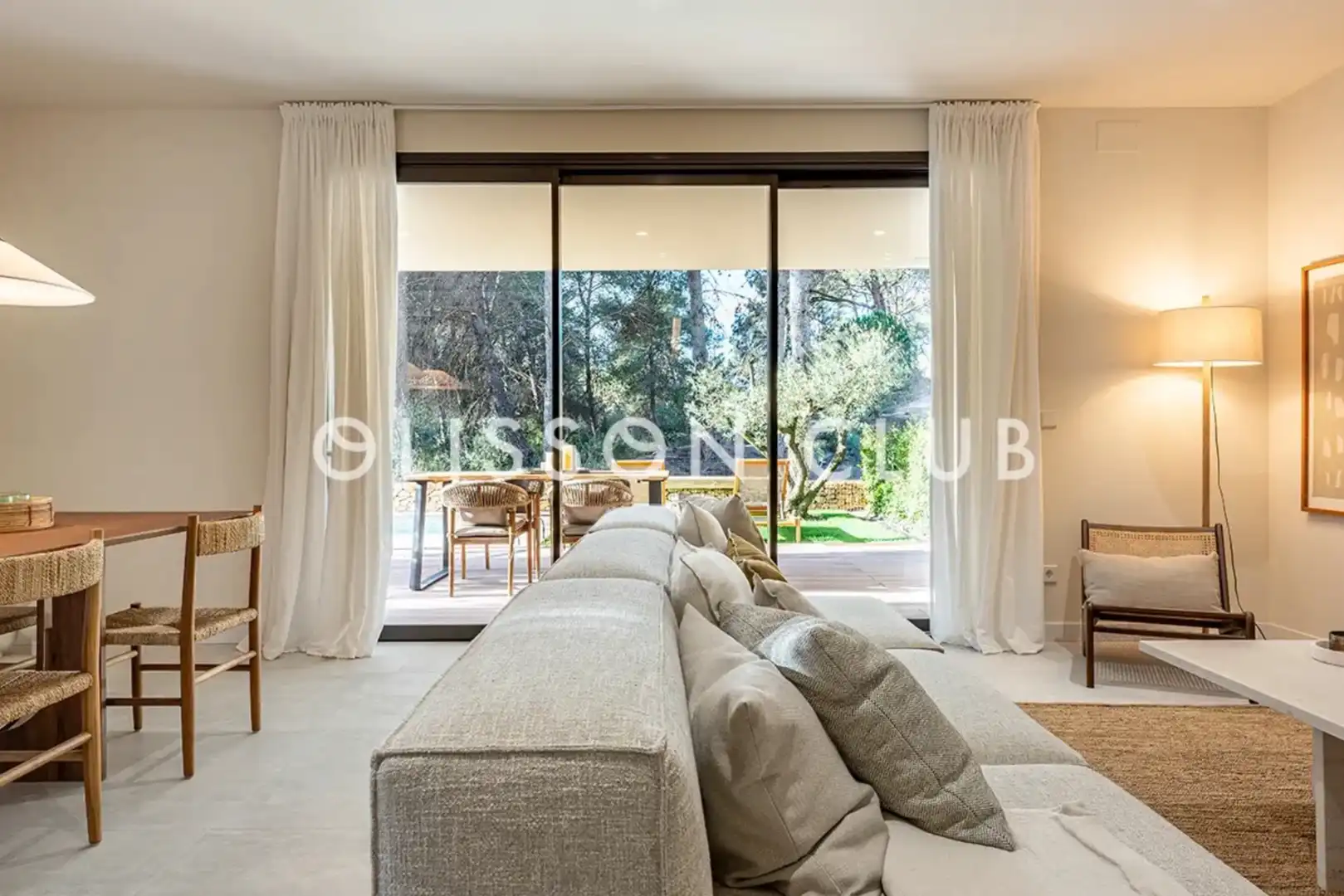 Houses for sale in Avinguda del Pla de Maset, Pla de Maset - Cap de Salou