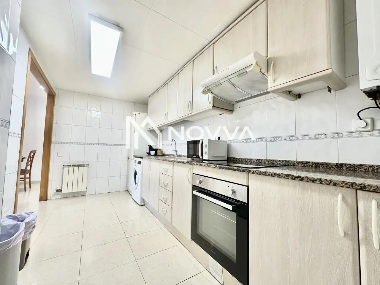 Appartamento con piscina in vendita a Poblenou, imagen 3