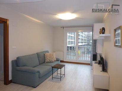 Living room of Flat for sale in Bilbao   with Heating, Terrace and Storage room