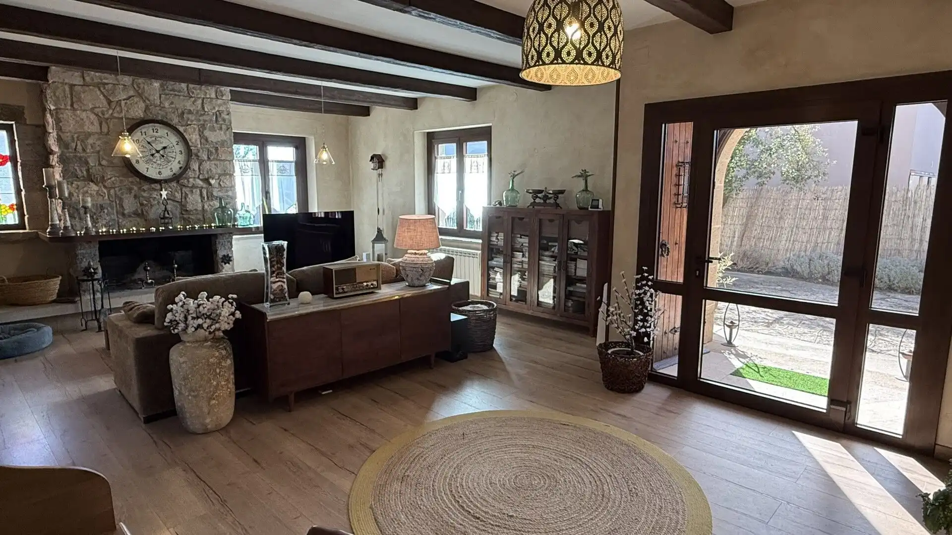 Sala d'estar de Casa o xalet en venda en Moià amb Calefacció, Jardí privat i Traster