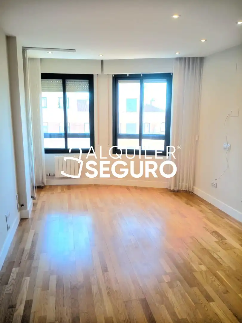 Flat with pool to rent in Manuel Azaña, imagen 3