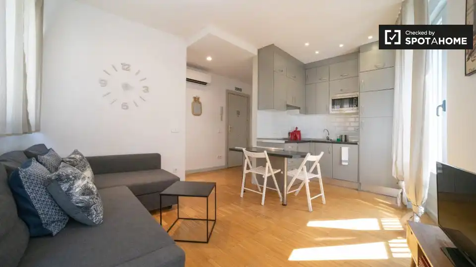 Flat with terrace to rent in Centro, imagen 3