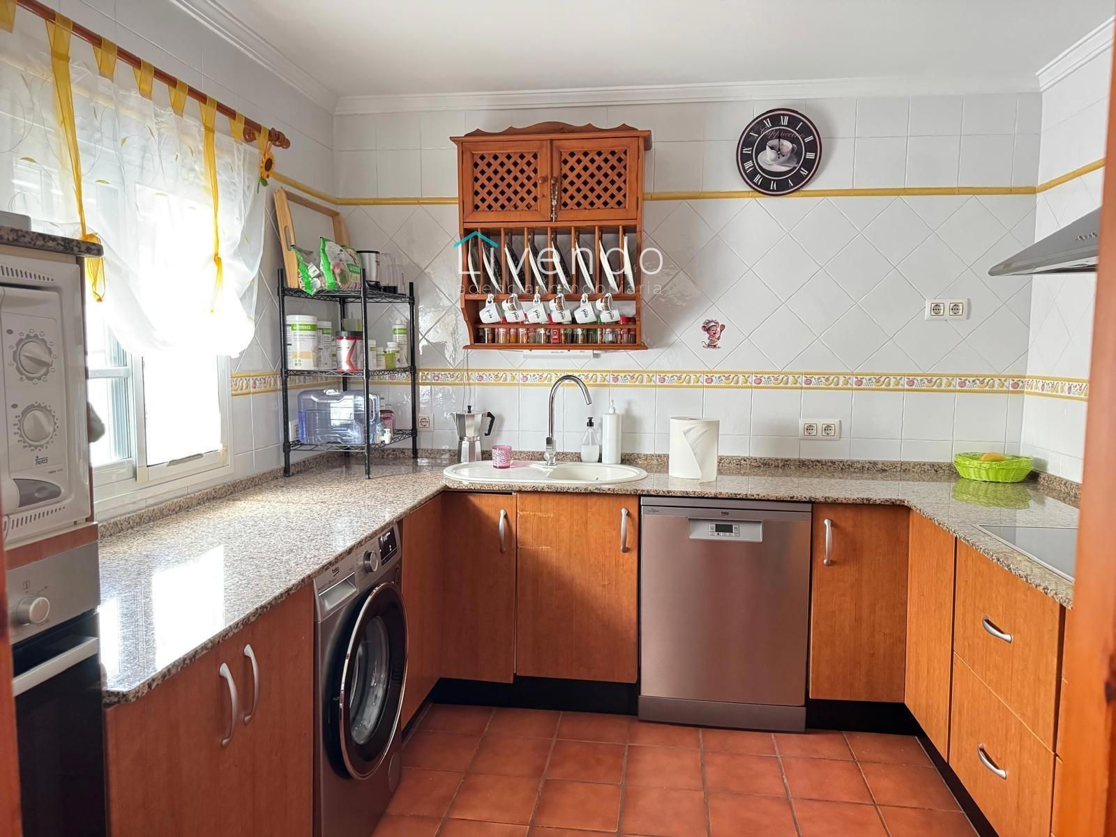Cuina de Casa adosada en venda en Chiclana de la Frontera