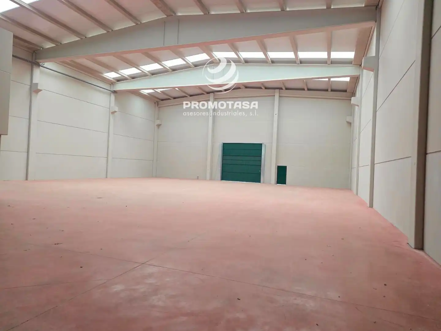 Industrial building for sale in Zona Industrial, imagen 2