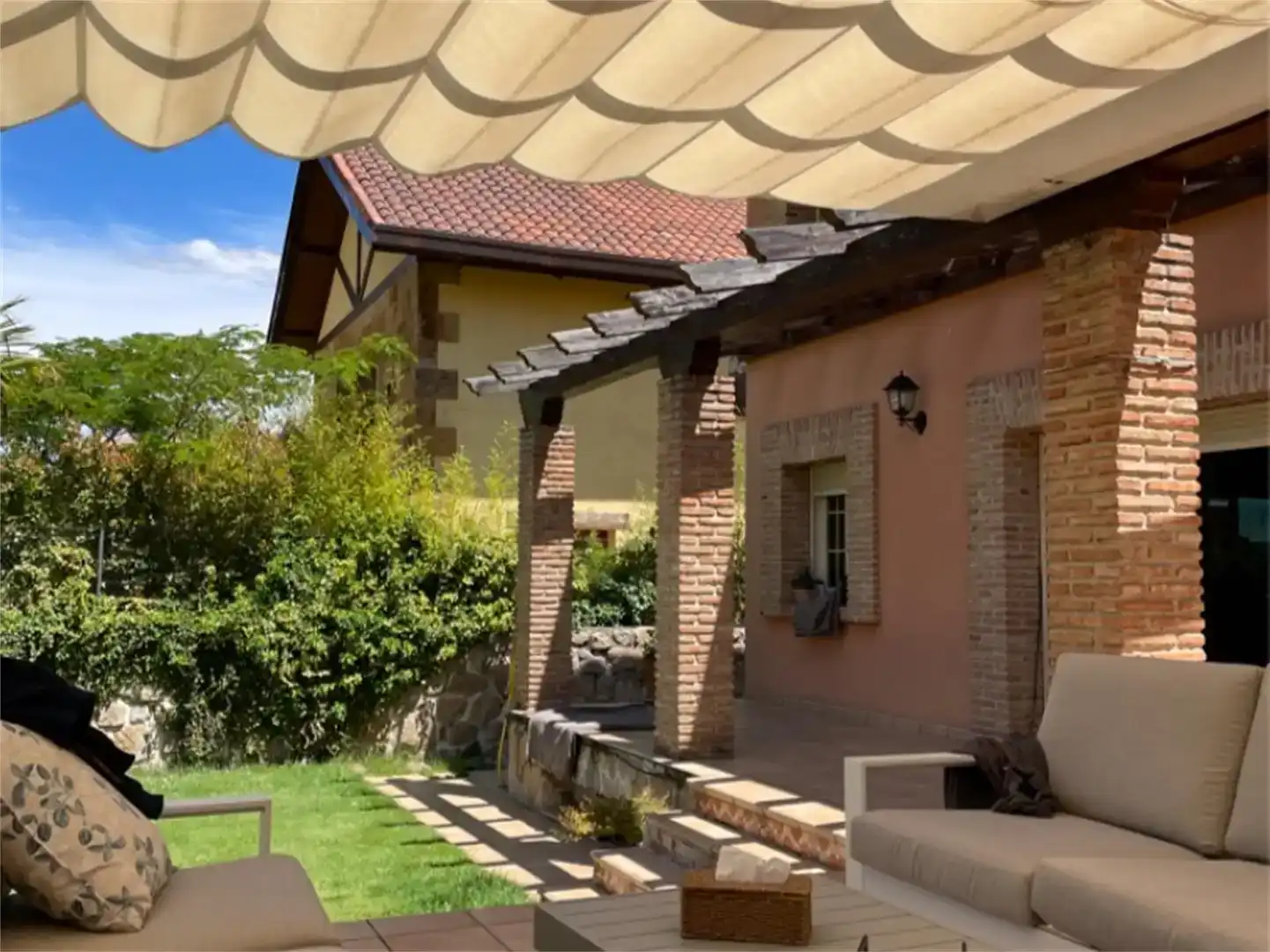Terraza de Casa o chalet en venta en Manzanares El Real con Aire acondicionado, Jardín privado y Trastero