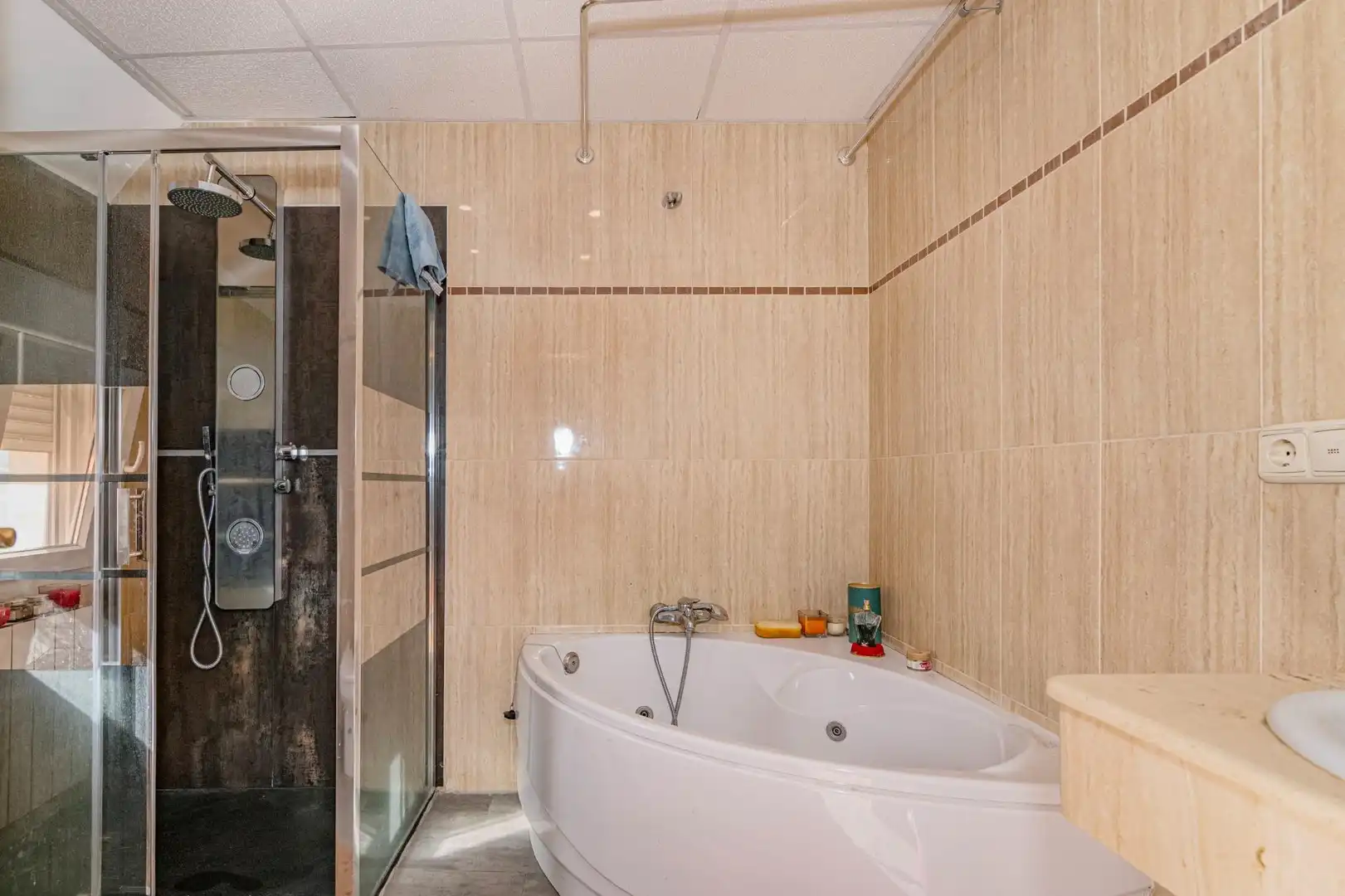 Baño de Casa adosada en venta en Armilla con Aire acondicionado, Calefacción y Terraza