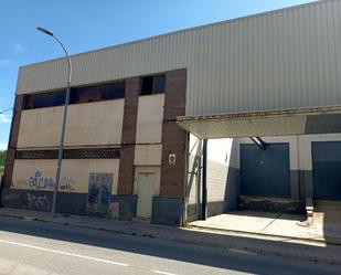 Vista exterior de Nau industrial en venda en Terrassa