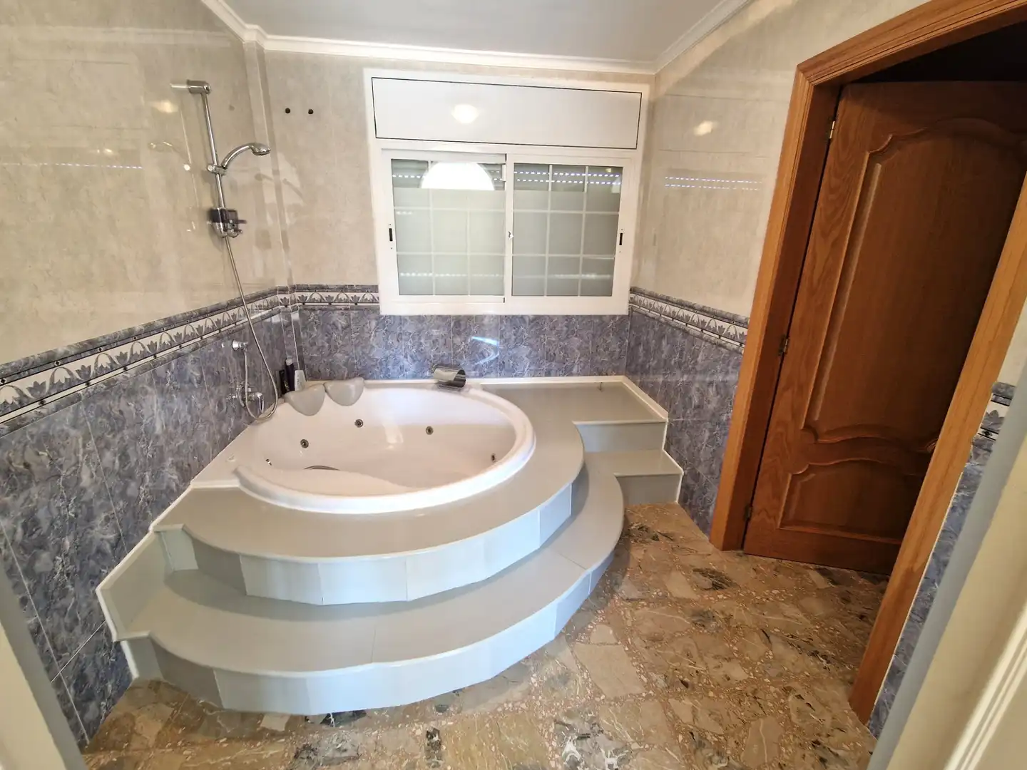Baño de Casa o chalet en venta en Terrassa con Aire acondicionado, Calefacción y Jardín privado