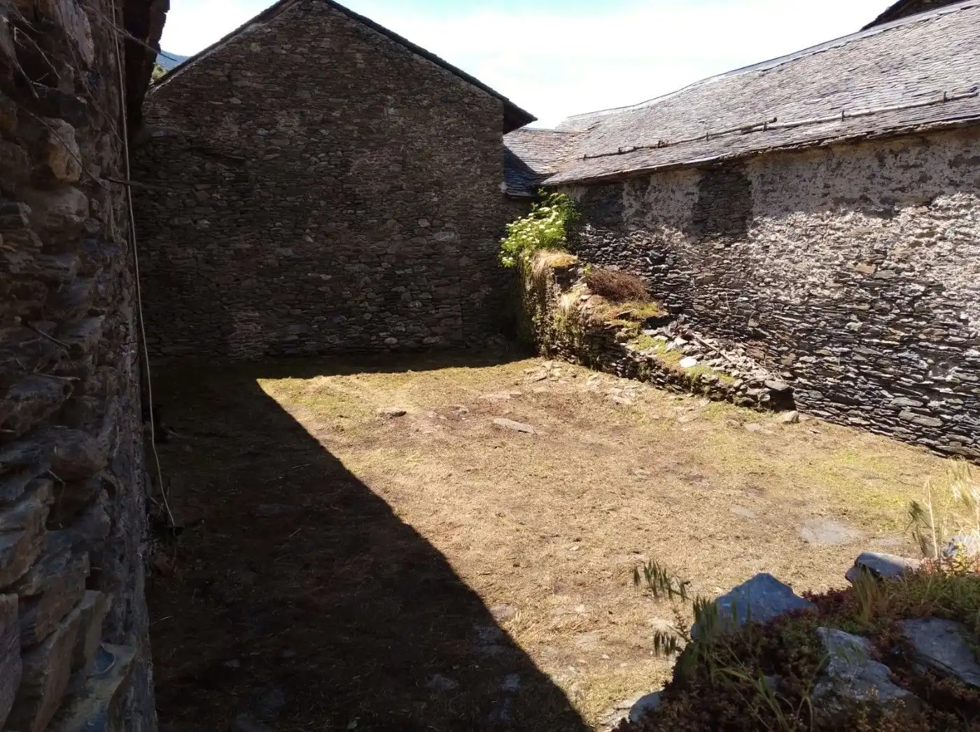 Jardí de Casa o xalet en venda en Alins
