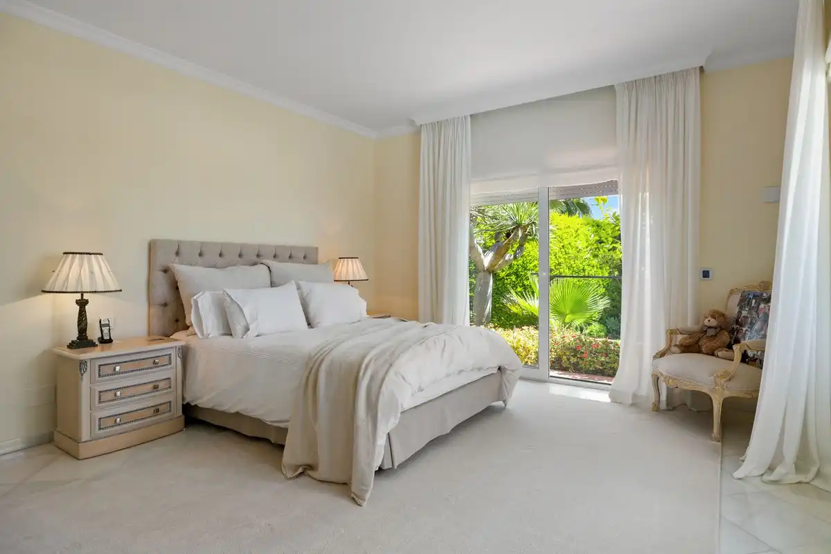 Villa avec piscine à vendre à Nueva Andalucía, imagen 35