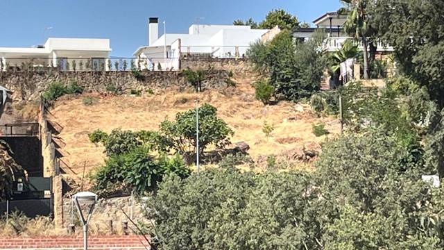 Terreno residencial en Venta en Calle ARQUITECTO JUAN OCHOA en El Brillante -El Naranjo - El Tablero