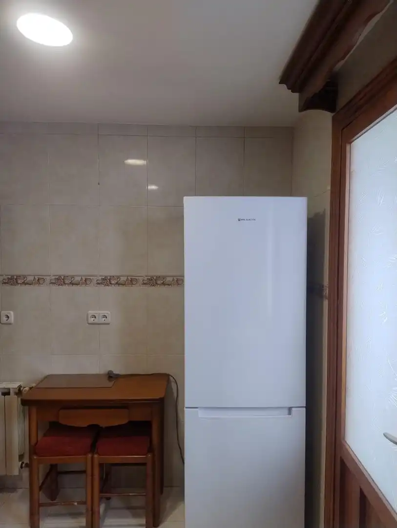 Cocina de Piso en venta en Ciudad Real con Calefacción, Terraza y Amueblado