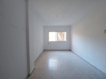 Wohnung mit Aufzug zum Verkauf in Sant Adriá Nord