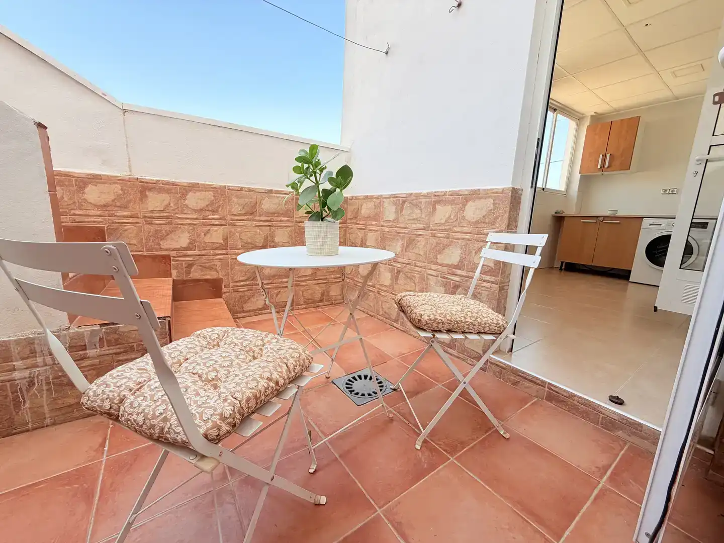 Terrace of Ground floor for rent in Pliego  with Air Conditioner, Parquet flooring and Furnished