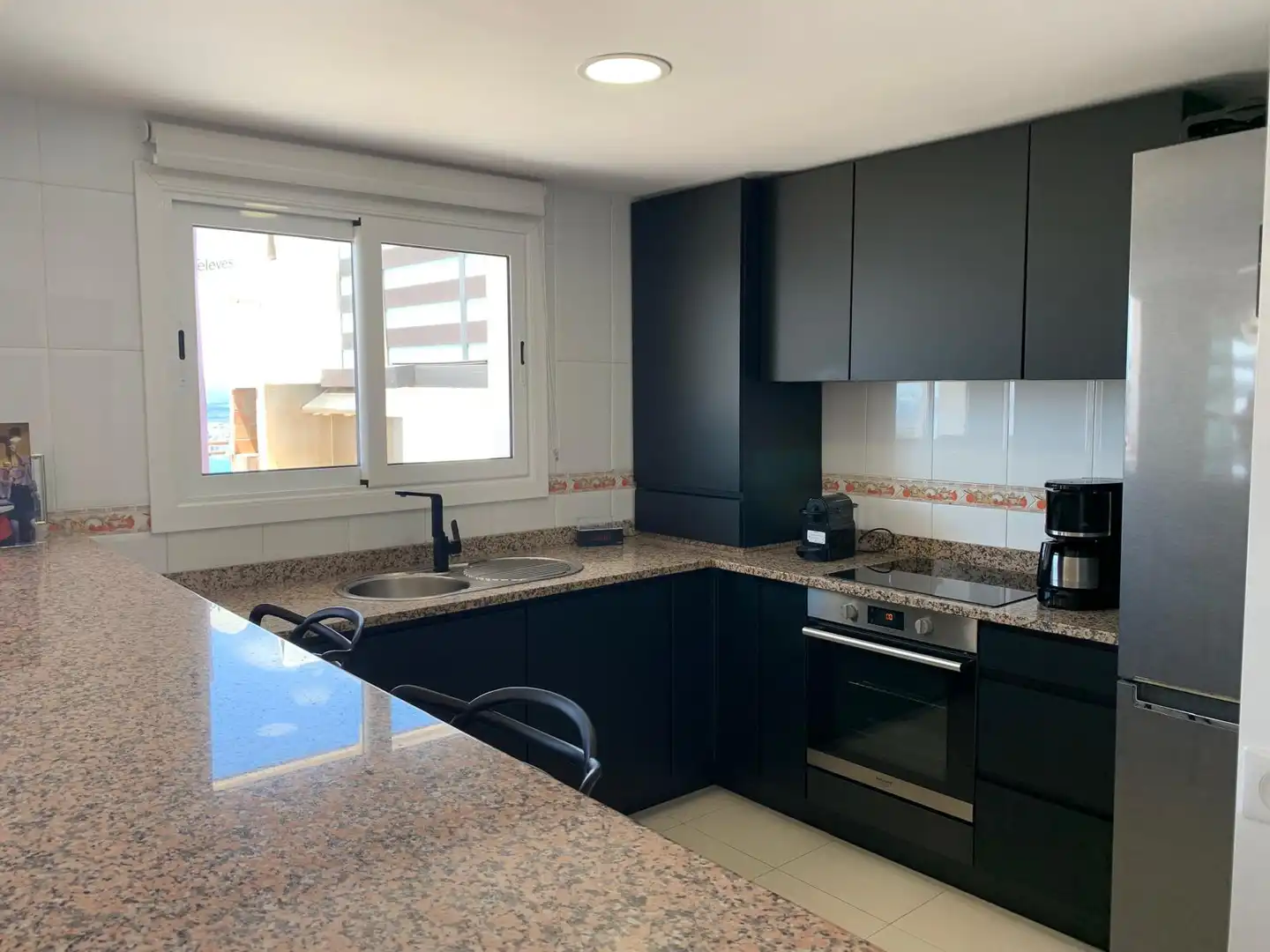 Cocina de Dúplex en venta en Roses con Terraza, Piscina y Horno