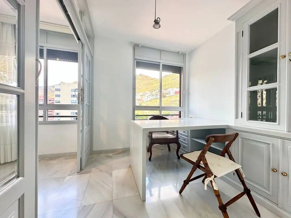 Habitación de Piso de alquiler en Santa Cruz de Tenerife con Terraza y Amueblado