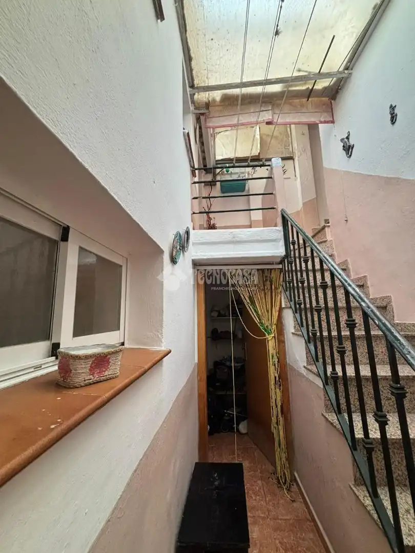 Terrassa de Casa adosada en venda en Andújar amb Aire condicionat i Moblat