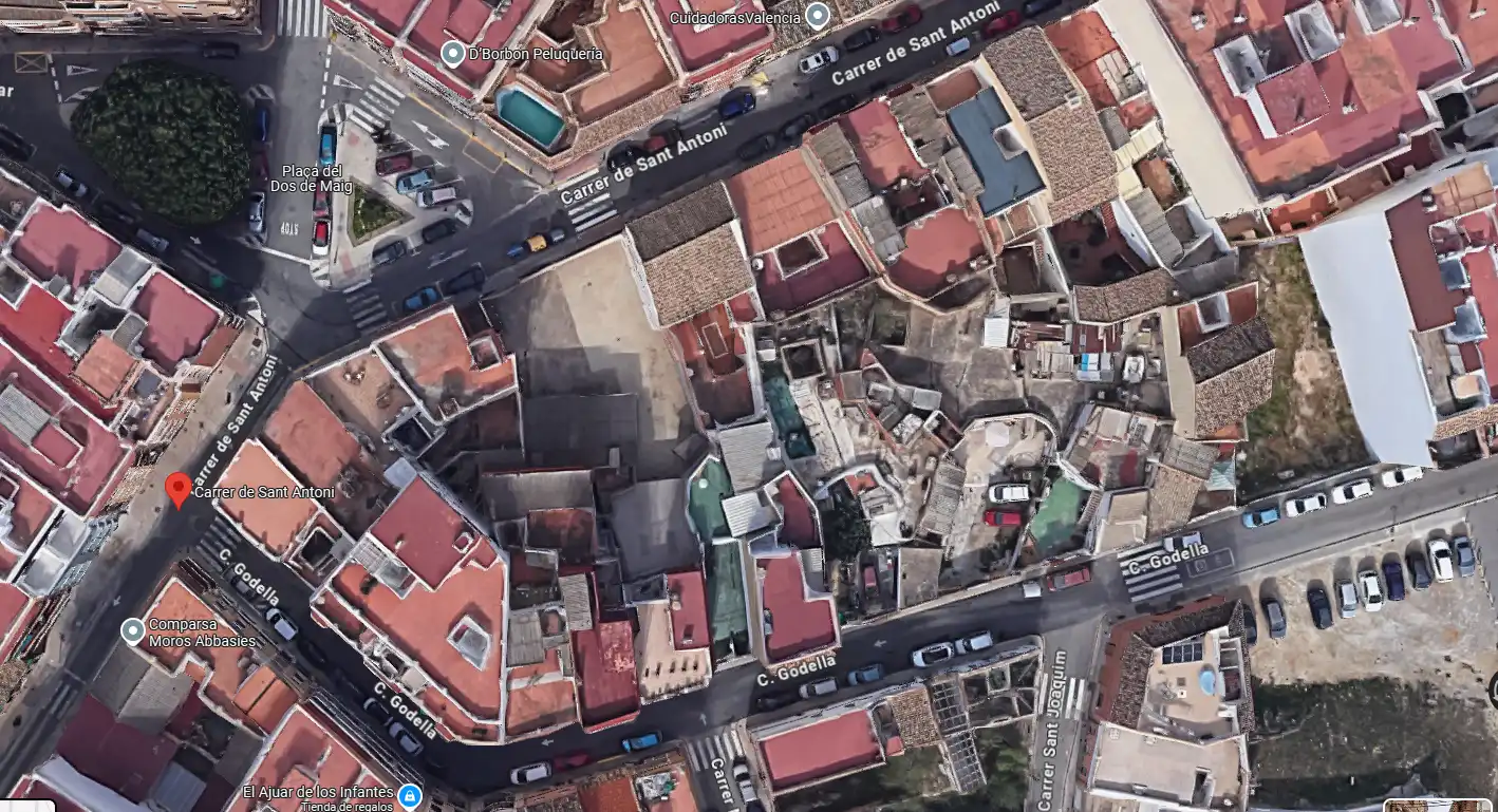 Vista exterior de Edificio en venta en Paterna con Alarma