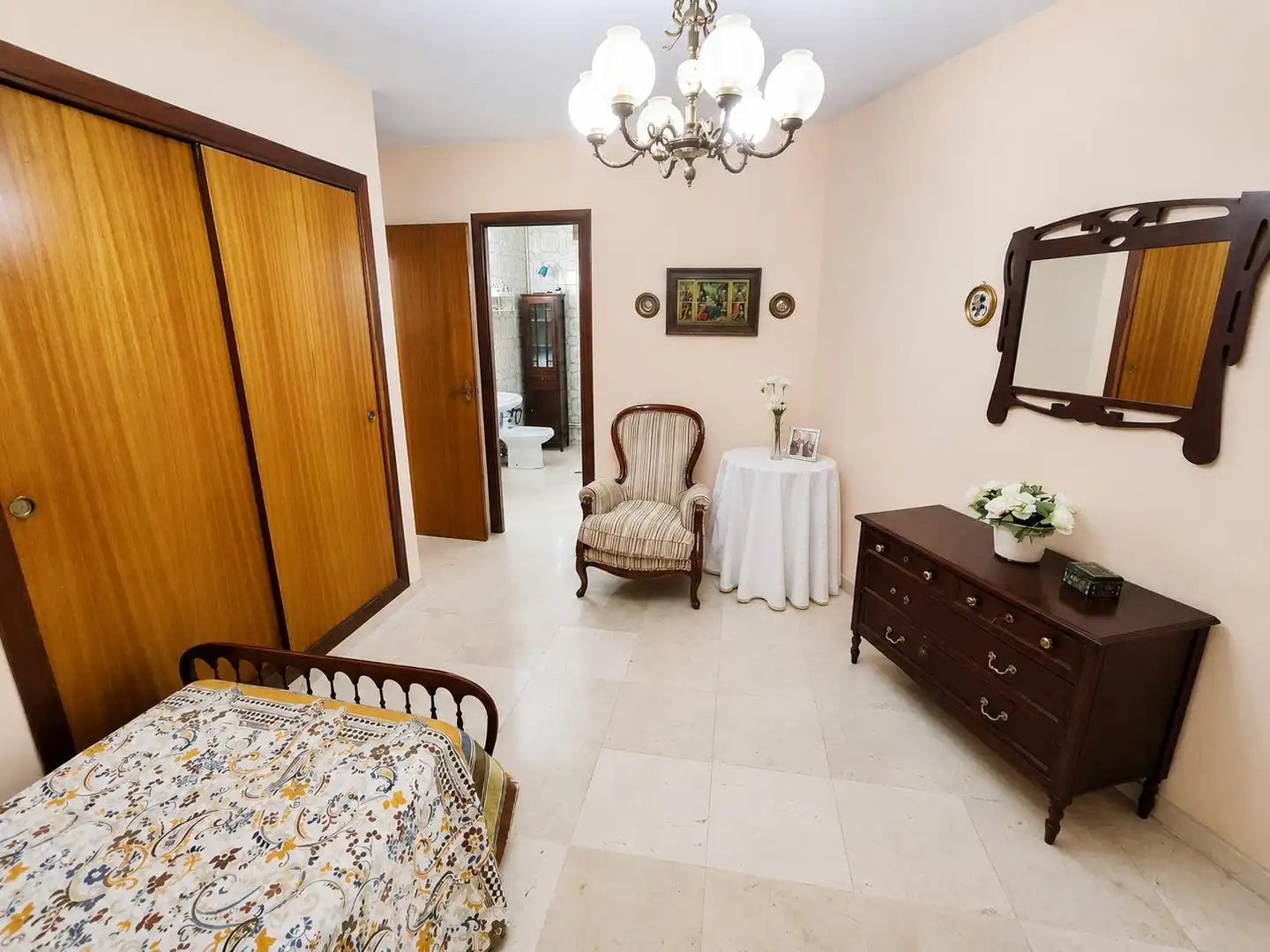 Flat for sale in Calle Calle Castellar, Ensanche - Diputación