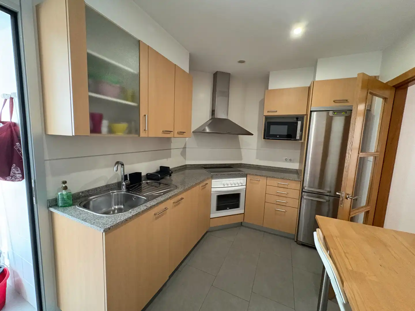 Cocina de Piso de alquiler en Narón con Calefacción, Trastero y Amueblado