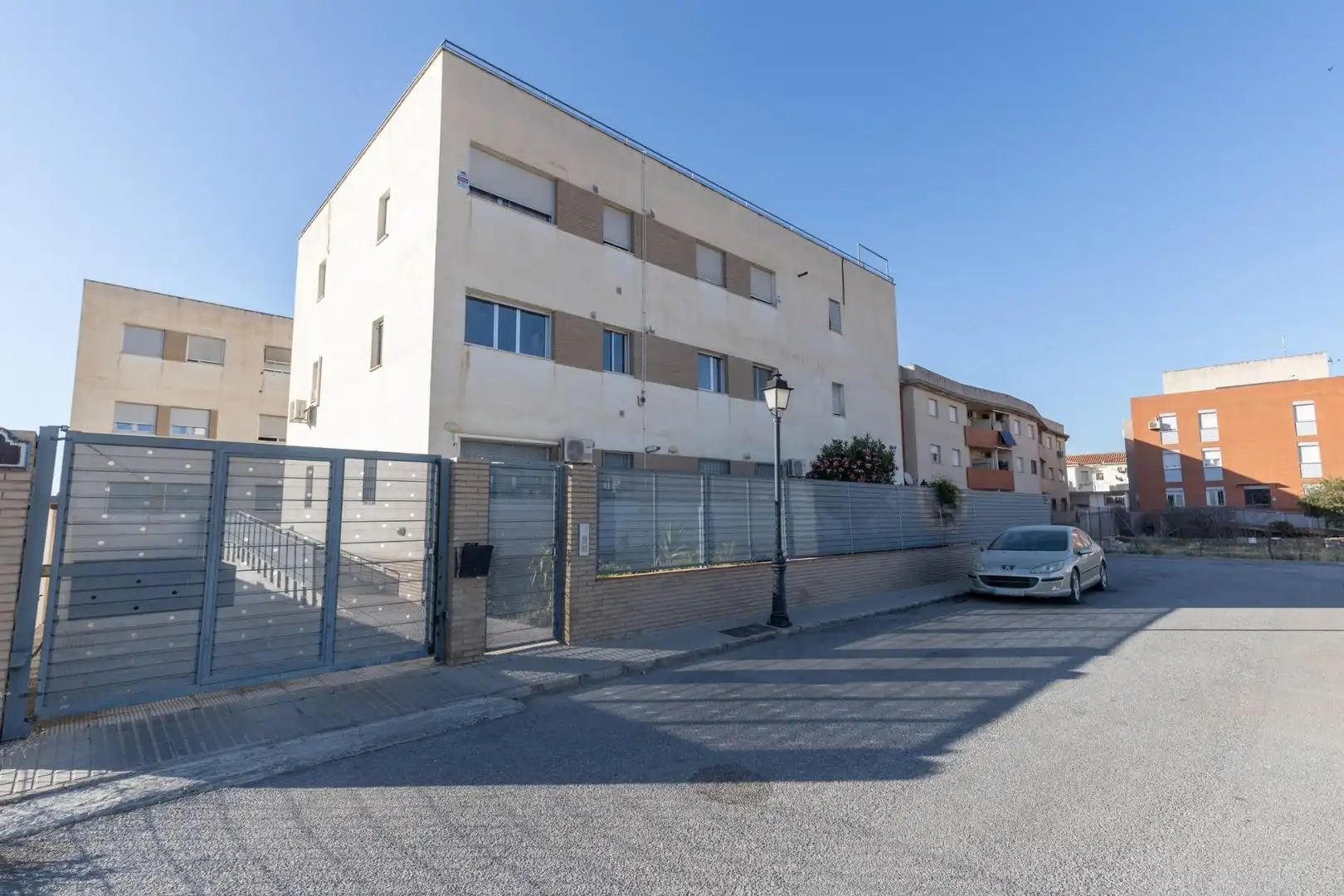 Vista exterior de Pis en venda en Las Gabias amb Traster