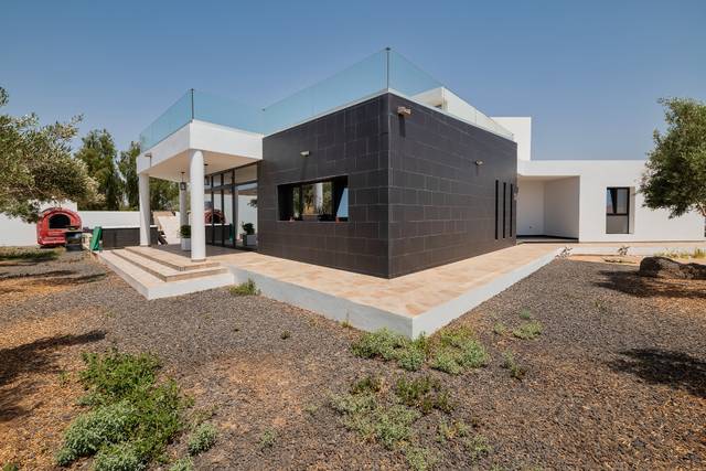 Casa-chalet en Venta en N/A en Teguitar