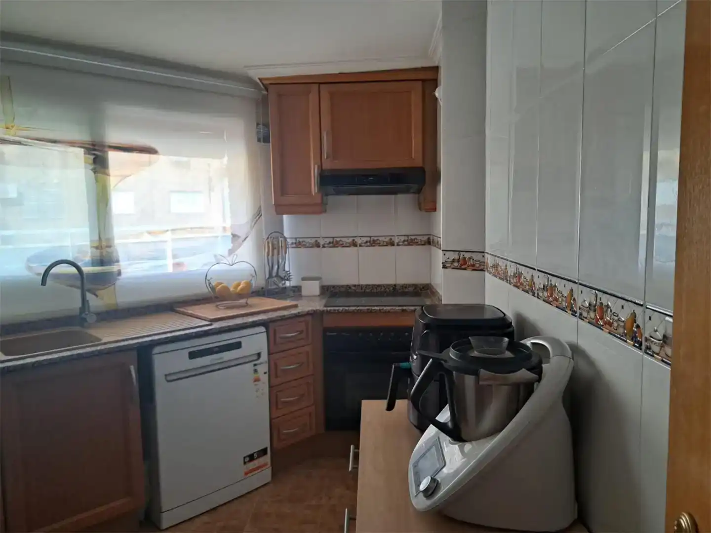 Kitchen of Attic for sale in Aldaia  with Air Conditioner and Balcony