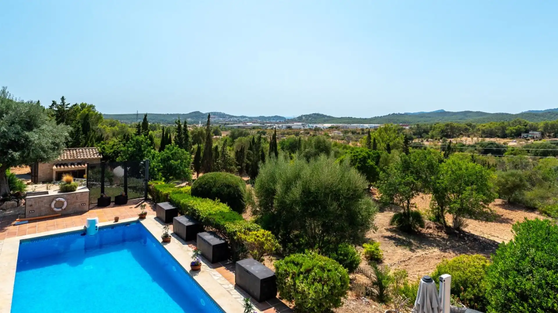 Garden of Country homes for sale in Calvià  with Air Conditioner, Heating and Terrace