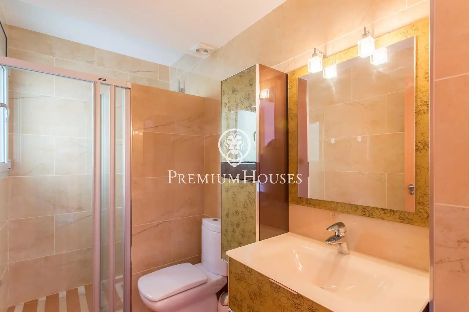 Casa con piscina in vendita a Montgoda, imagen 14