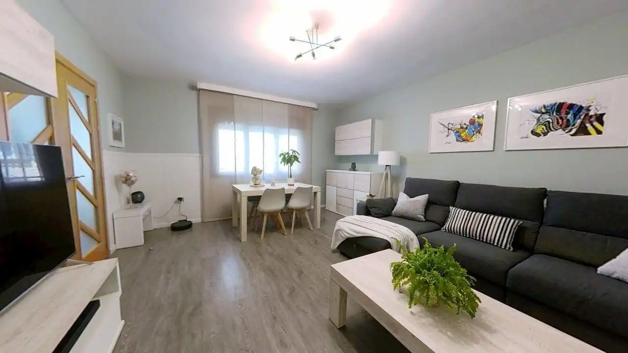 Sala de estar de Casa adosada en venta en Yepes con Aire acondicionado