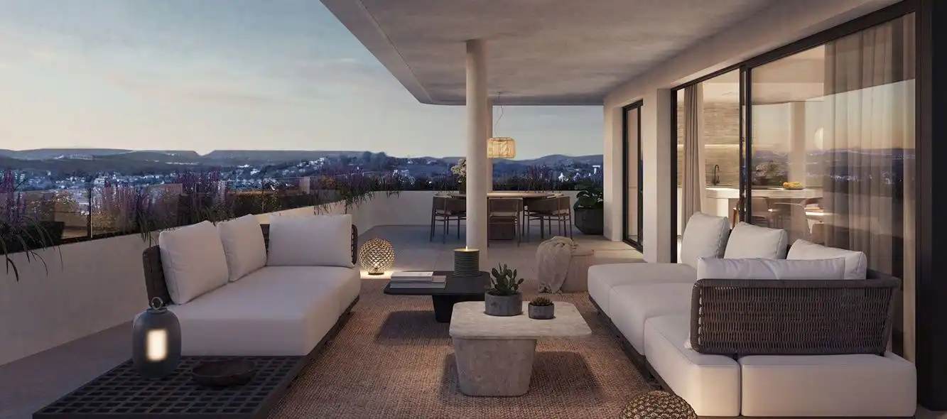 Terrassa de Apartament en venda en Estepona amb Piscina comunitària