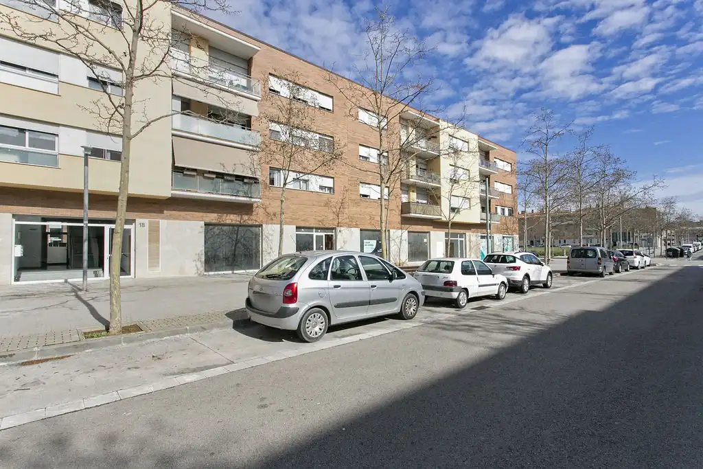 Local comercial en venda a M. AURÈLIA CAPMANY, imagen 3